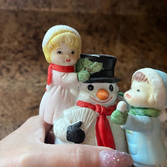 Vintage Frosty the Snowman Musical Figurine with Children - Picture 3 of 5
